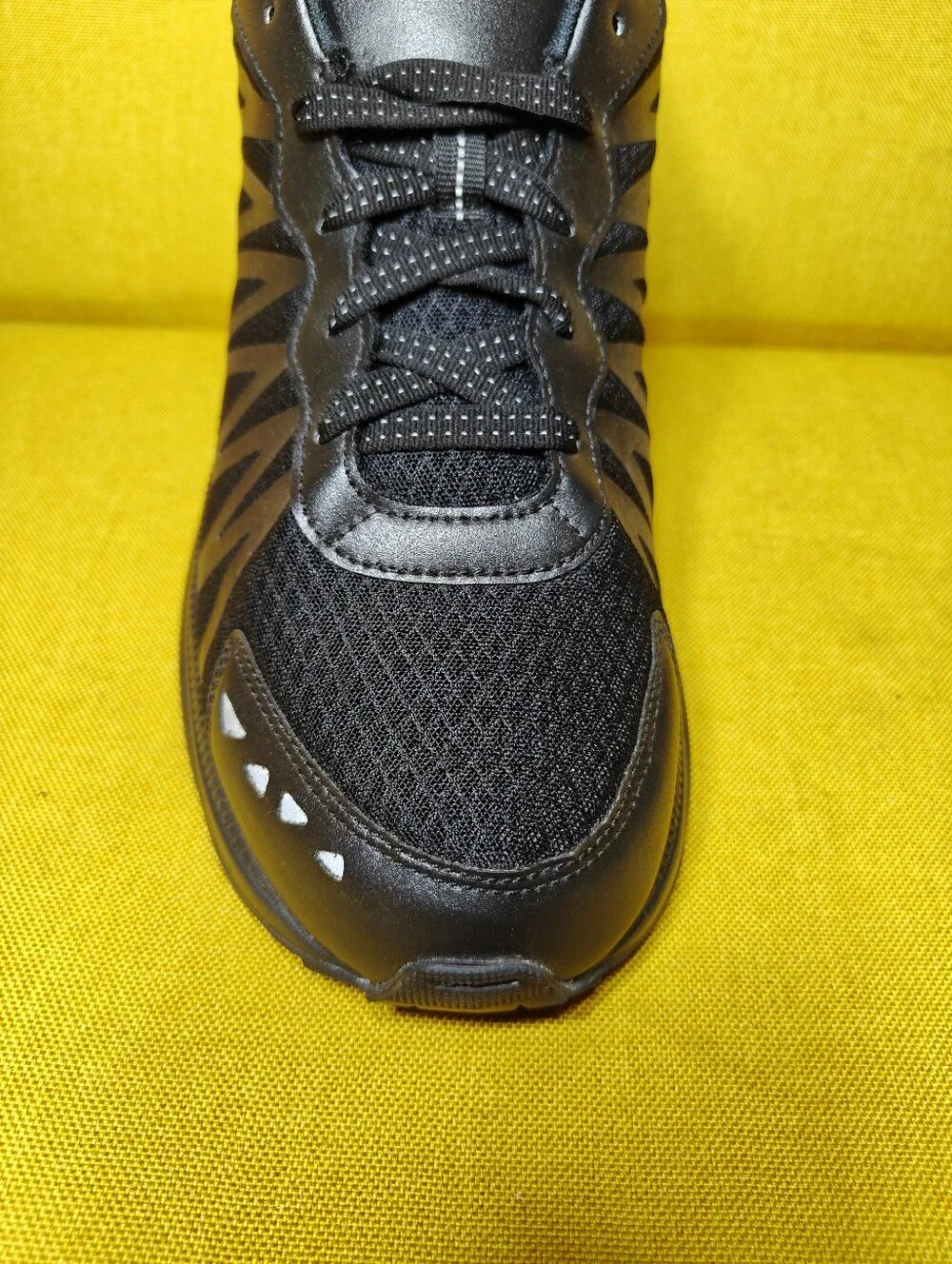 EUC SAS Mission One-M Lace Up Vibram Black Comfy Mesh Sneaker Mens Shoe Size 12D